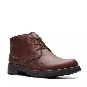Clarks Morris Peak Chukka Boots Waterproof